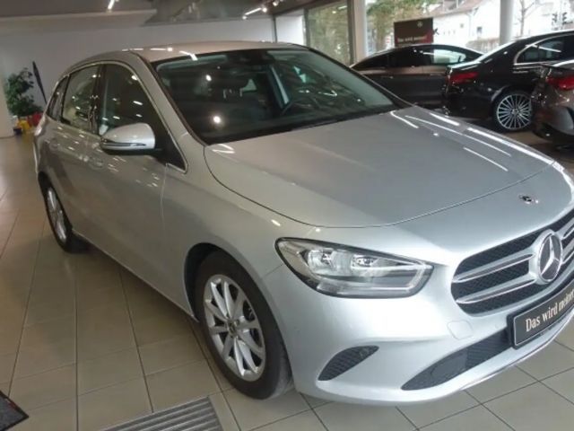 Mercedes-Benz B 180 Progressive