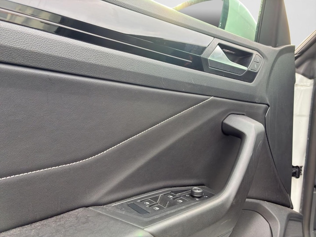 Volkswagen T-Roc 1.5 TSI Cabriolet Plus R-Line