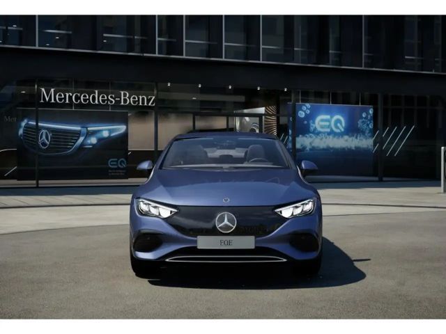 Mercedes-Benz EQE 300 Sedan