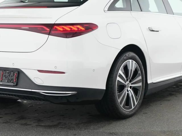 Mercedes-Benz EQE 300 Sedan