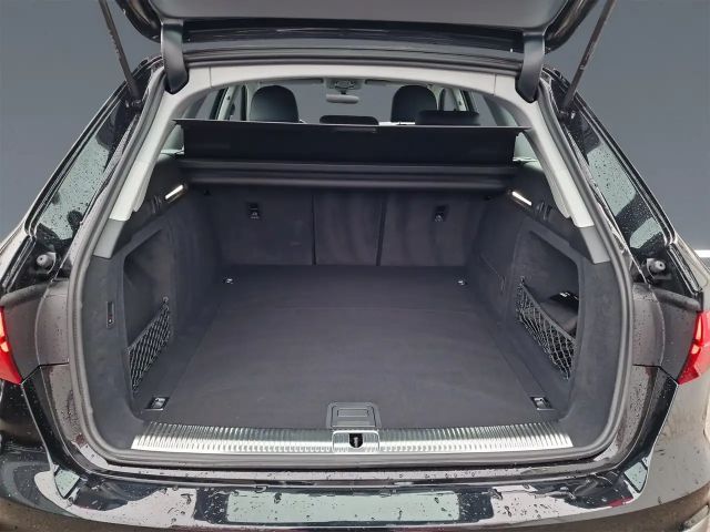 Audi A4 35 TFSI Avant S-Line
