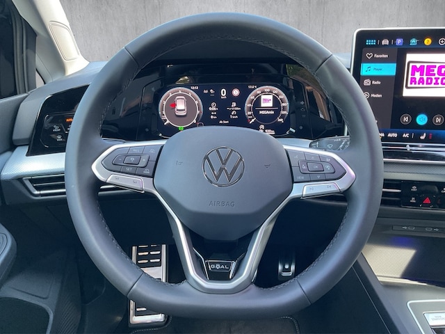 Volkswagen Golf 1.5 eTSI