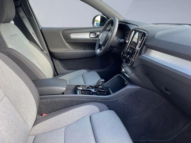 Volvo XC40 Dark Plus T4