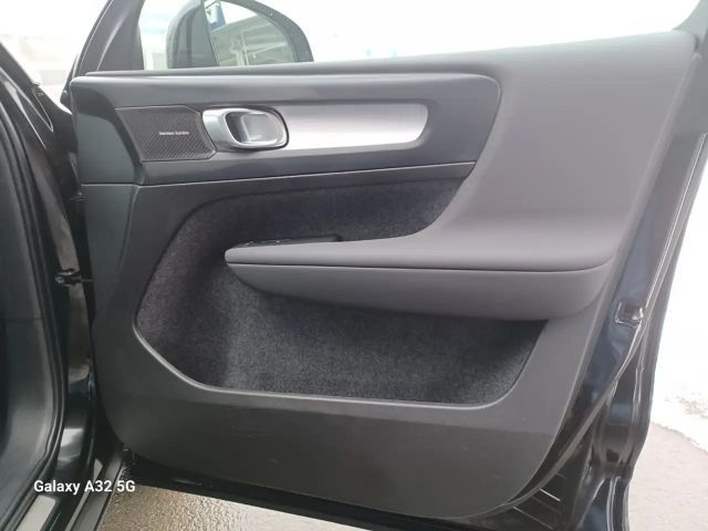 Volvo XC40 Dark