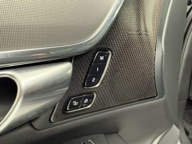 Volvo V90 AWD Dark Plus Recharge T6