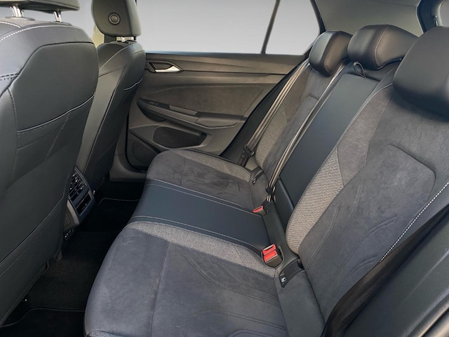 Volkswagen Golf 1.5 TSI