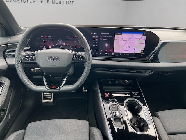 Audi A6 Avant Quattro S-Tronic