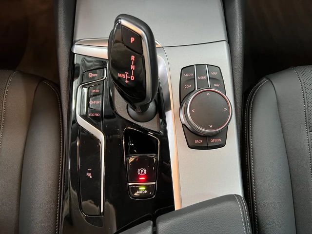 BMW 520 520d Business Line Sedan xDrive