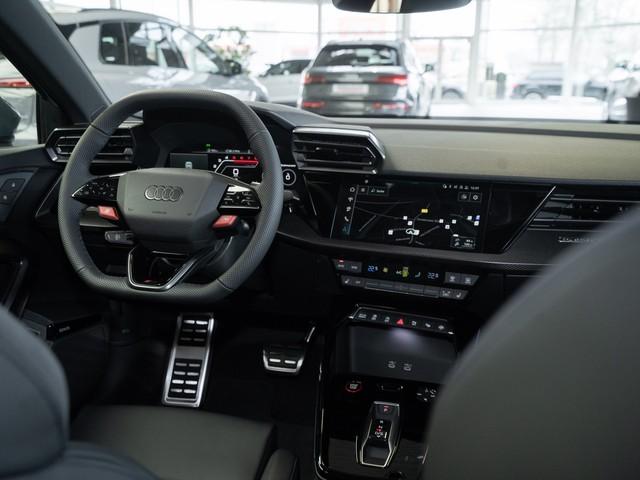 Audi RS3 S-Tronic Sedan Sportback