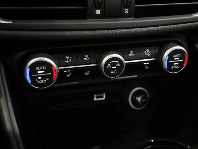 Alfa Romeo Giulia AT8 Super
