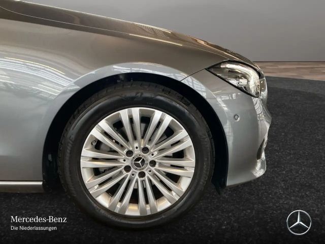 Mercedes-Benz C 180 AVANTGARDE Sedan