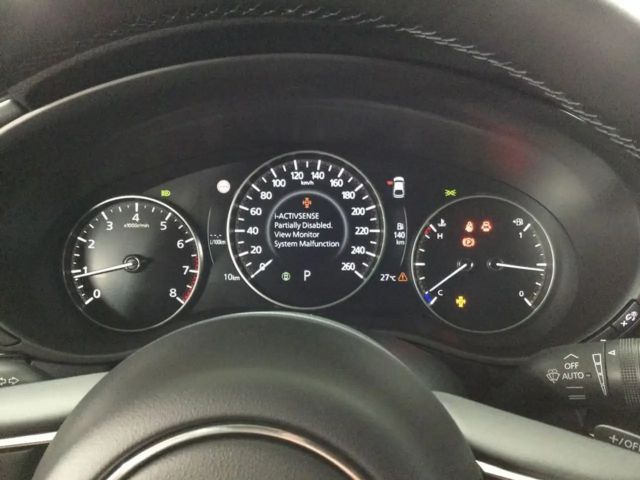 Mazda 3 SkyActiv Takumi e-Skyactiv