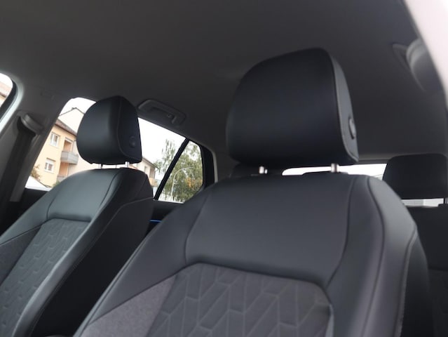 Volkswagen Golf Golf GOAL 2,0 TDI SCR (116 PS) 6-Gang *AHK*GANZJAHRESREIFEN*