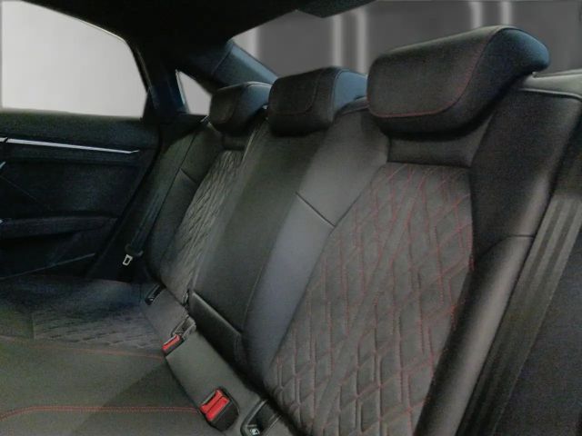 Audi A3 35 TFSI S-Line S-Tronic Sedan