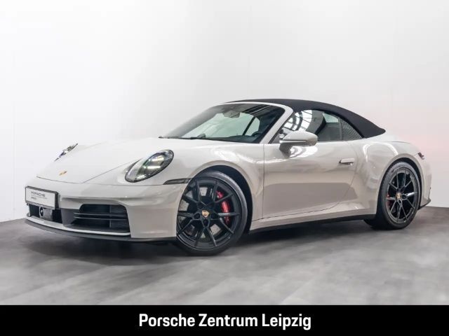 Porsche 992 Cabrio Carrera S