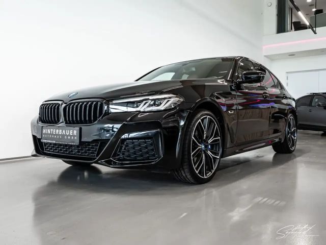 BMW 530 530e M-Sport Sedan xDrive