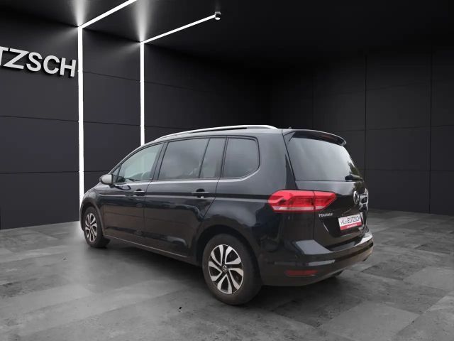 Volkswagen Touran TSI Active STH LED Navi ACC Park-Assist SH