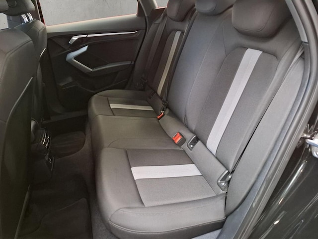 Audi A3 35 TDI S-Tronic Sedan