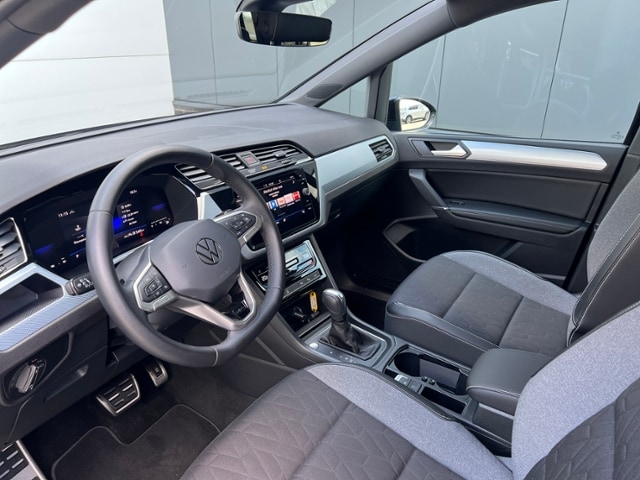 Volkswagen Touran 2.0 TDI DSG IQ.Drive