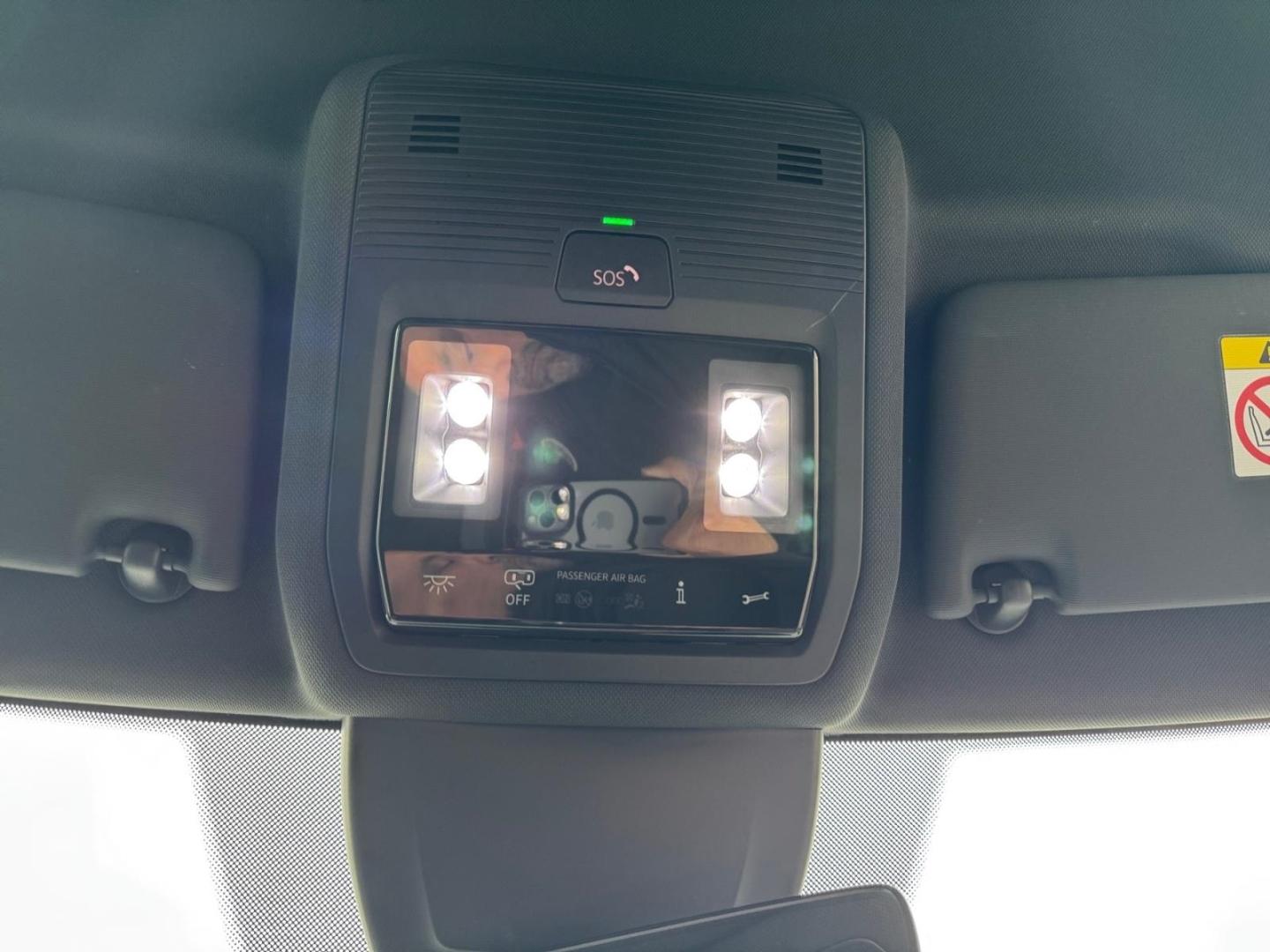 Volkswagen Golf 1.5 TSI Golf VIII R-Line Variant