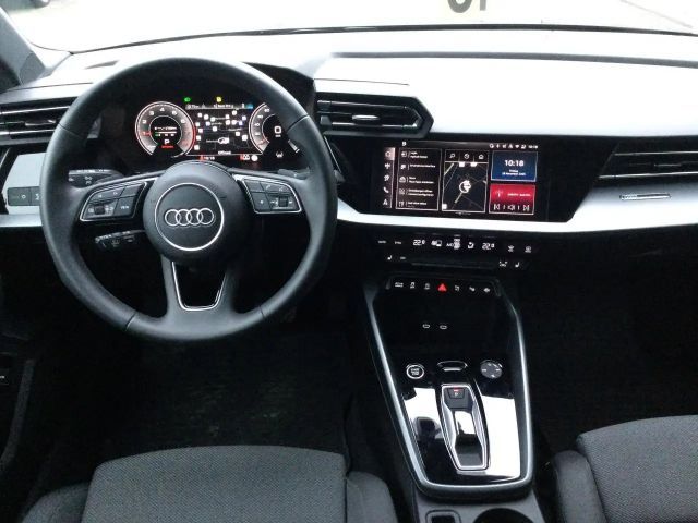 Audi A3 35 TFSI Sedan Sportback