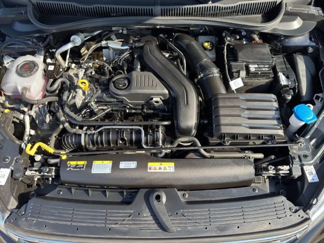 Volkswagen Taigo 1.5 TSI DSG IQ.Drive R-Line