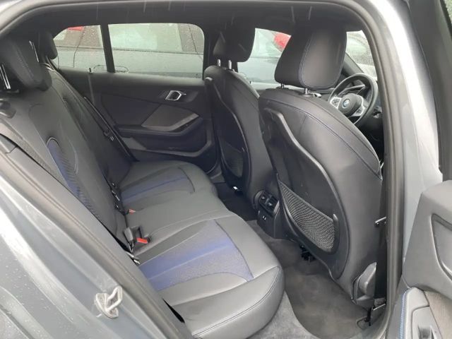 BMW 135 135i Sedan xDrive