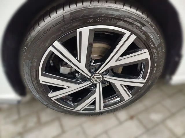 Volkswagen Polo 1.0 TSI DSG IQ.Drive R-Line