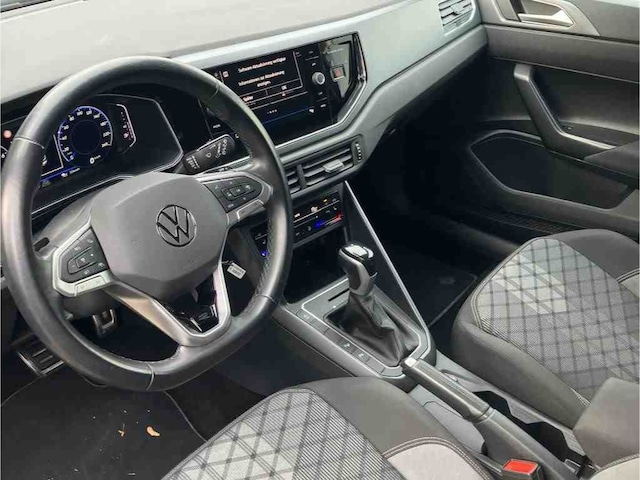 Volkswagen Taigo 1.0 TSI DSG R-Line