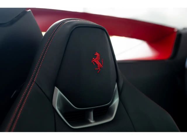 Ferrari 296 GTS >ROSSO FERRARI F175 OPACO*Lift*LEDs<