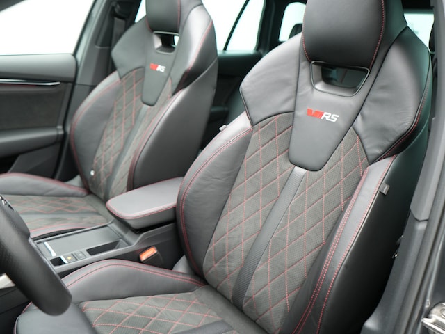 Skoda Octavia Combi RS iV