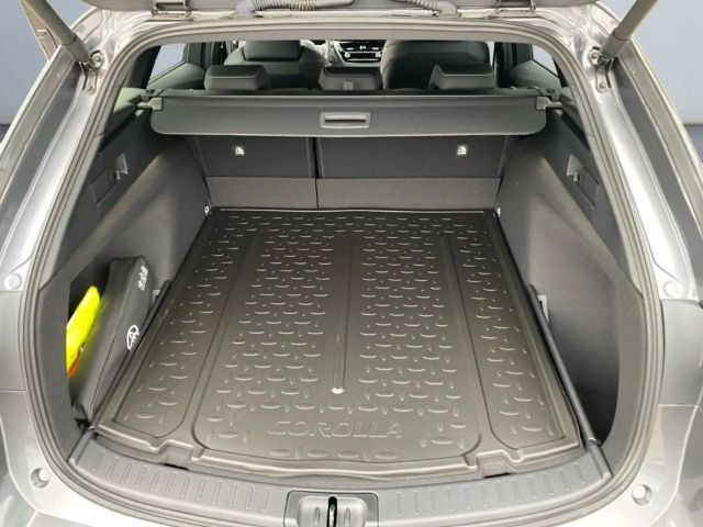 Toyota Corolla Hybride Team D