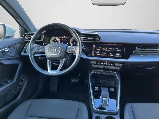 Audi A3 40 TFSI Hybride Sedan