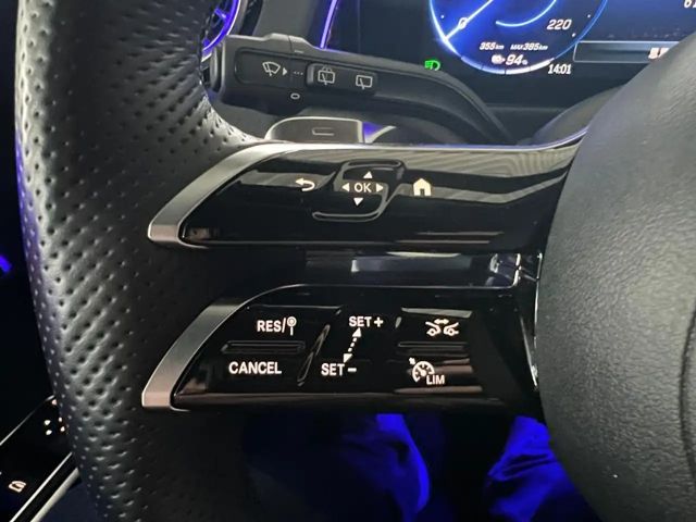 Mercedes-Benz EQB 300 4MATIC AMG Line