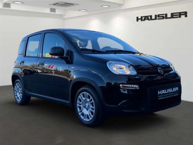 Fiat Panda 1.0 Hybrid GSE, PDC, Klima, Bluetooth, Kamera,