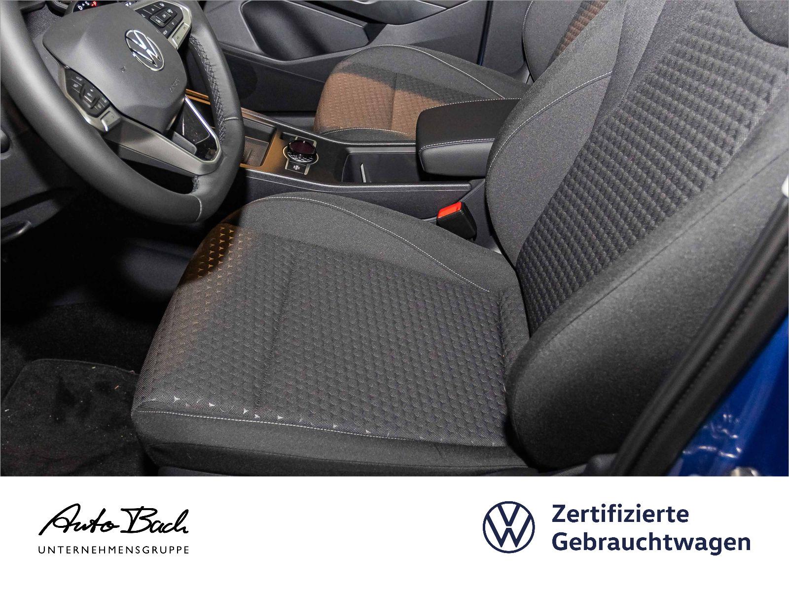 Volkswagen T-Roc 1.5 eTSI DSG Life