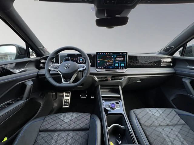 Volkswagen Tiguan 4Motion R-Line