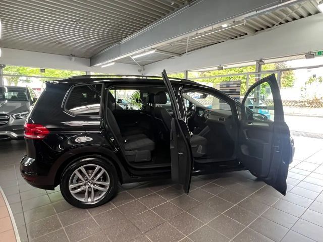 Volkswagen Touran 1.5 TSI Comfortline