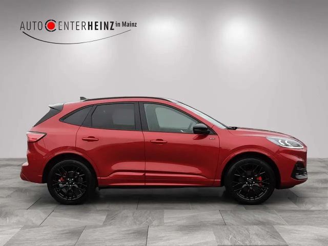 Ford Kuga Plug in Hybrid ST Line X