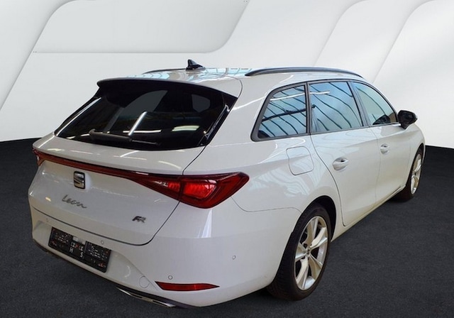 Seat Leon 1.5 eTSI FR-lijn Sportstourer