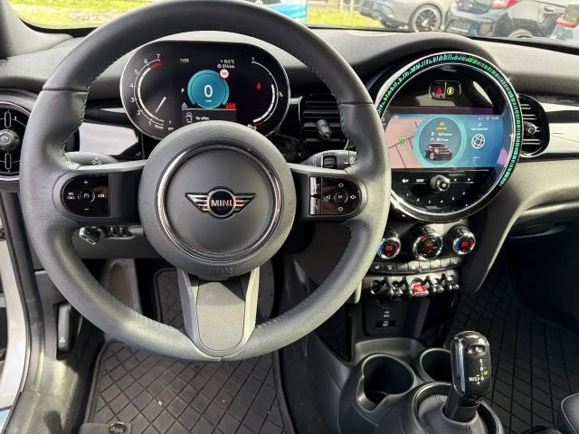 MINI Cooper mit Premium Extra Paket