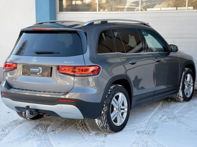 Mercedes-Benz GLB 200 4MATIC GLB 200 d