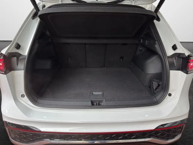 Volkswagen Tiguan 2.0 TDI DSG R-Line