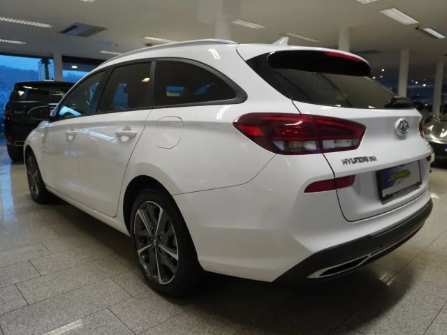 Hyundai i30 T-GDi