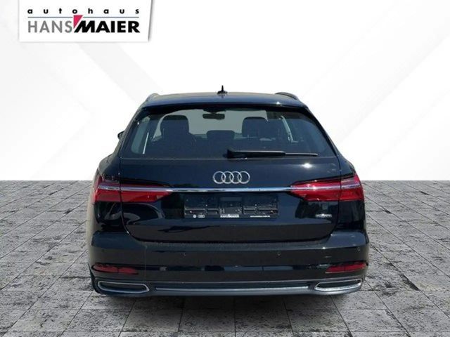 Audi A6 Avant Quattro S-Tronic