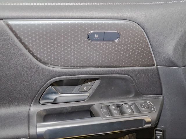 Mercedes-Benz GLB 200 GLB 200 d