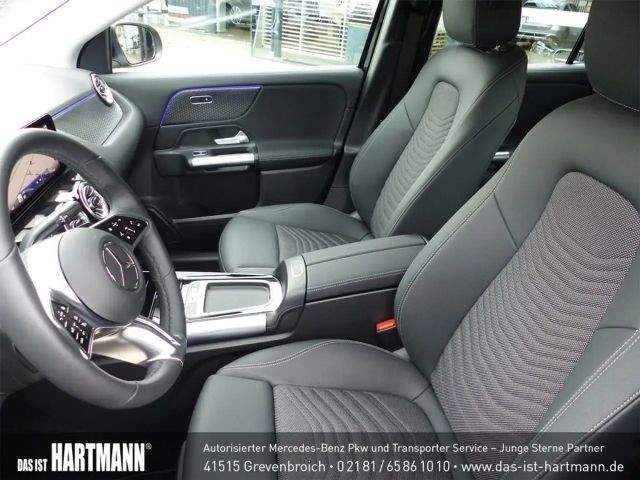 Mercedes-Benz GLA 180 Progressive