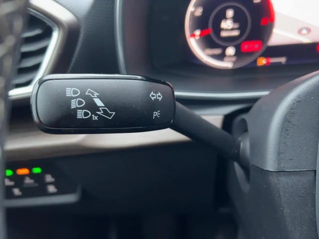 Seat Leon 2.0 TDI DSG Sportstourer Xcellence