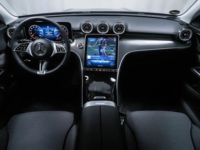 Mercedes-Benz C 180 AVANTGARDE Sedan