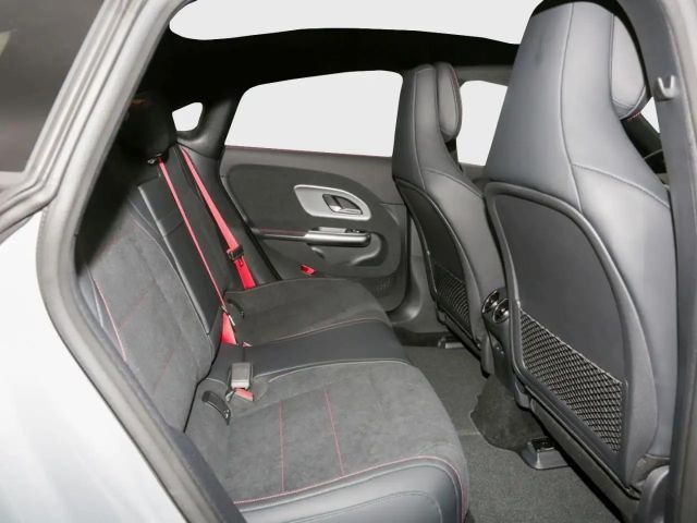 Mercedes-Benz CLA 250 AMG Line Coupé